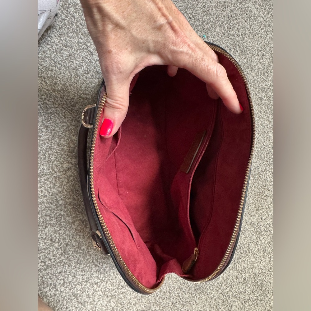 EUC Coach Sierra Satchel Oxblood Signature Debossed Patent Leather Burgundy - Picture 11 of 13